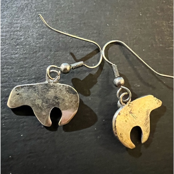 NAVAJO STERLING SILVER TURQUOISE EARRINGS - Picture 5 of 8